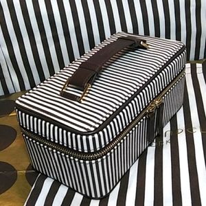 Henri Bendel Train Case